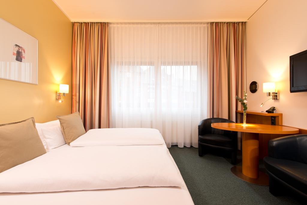 Hotel Am Borsigturm Berlin Kültér fotó