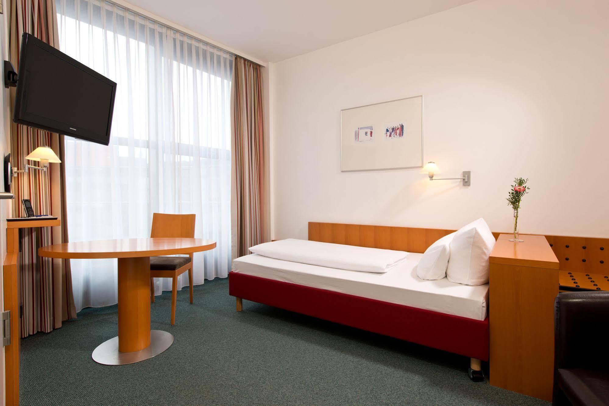Hotel Am Borsigturm Berlin Kültér fotó